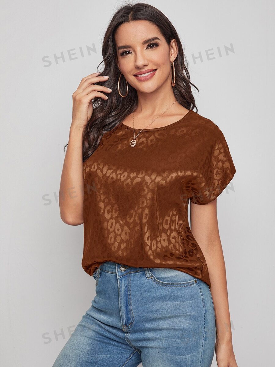 SHEIN Clasi Top de manga murciélago de leopardo jacquard